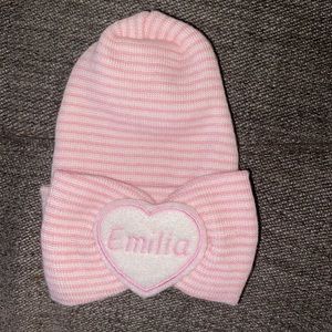 New born Emilia hat